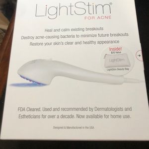 LightStim for Acne LED Light Therapy Device